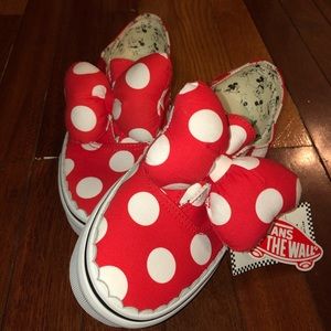 *BRAND NEW* Disney X Vans Authentic Gore